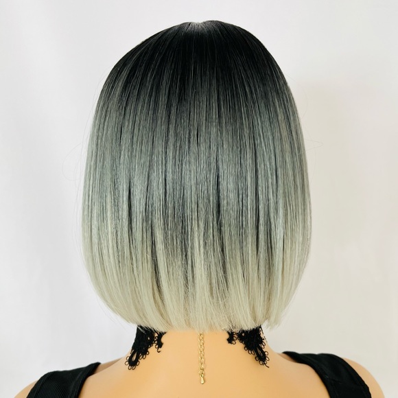 Gorgeous & Classic Ombre Pearl Grey Premium Fiber Lace Front Wig! - Picture 9 of 10